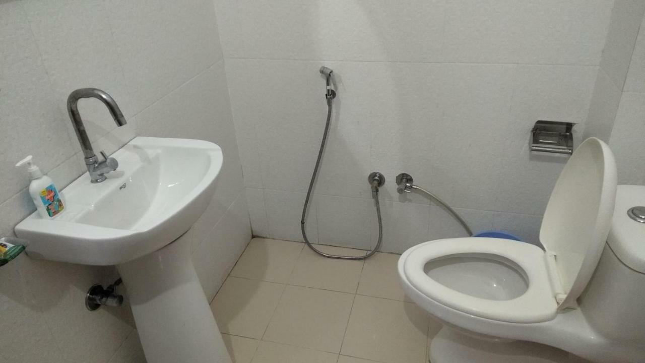 Hotel The Ideal Kushinagar エクステリア 写真